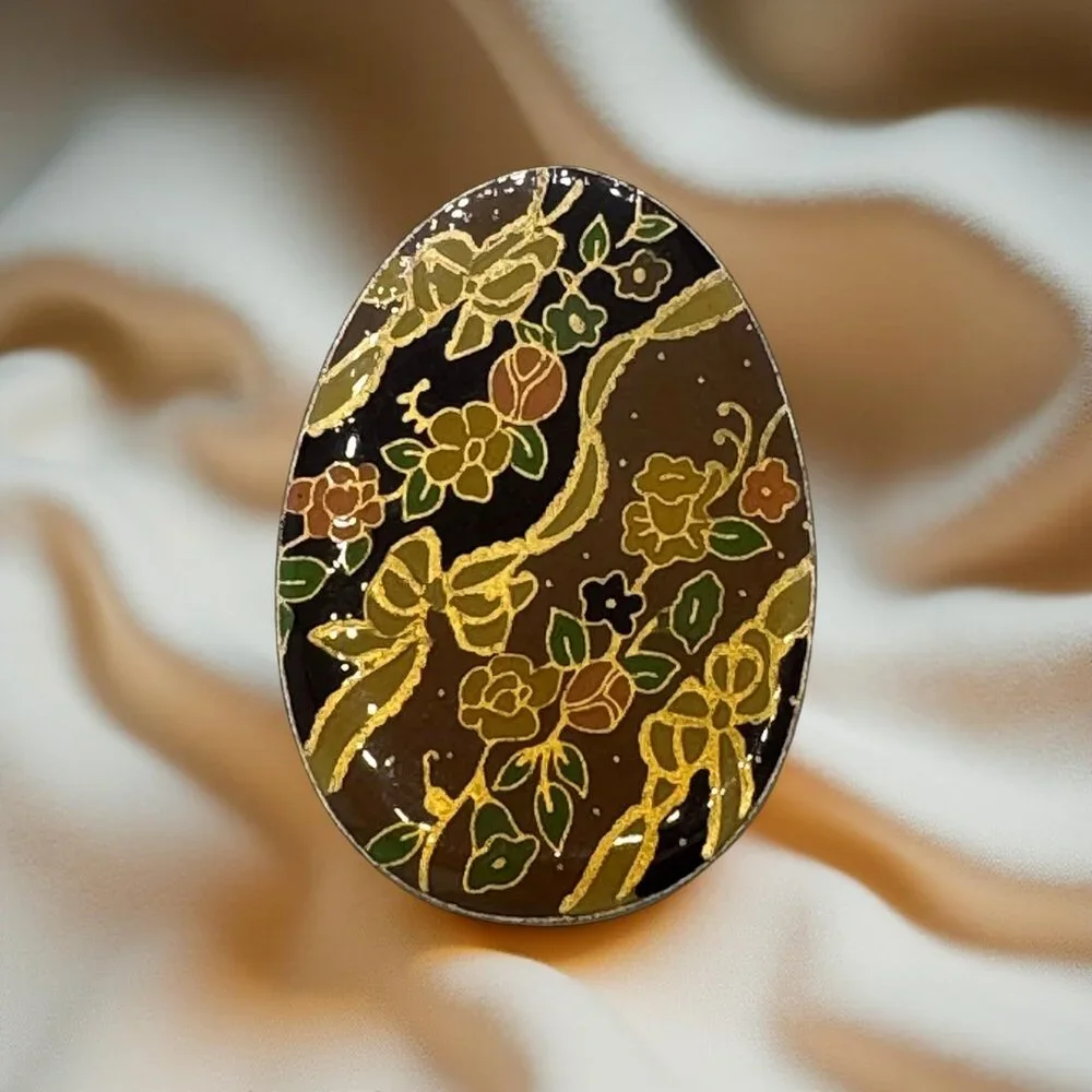 Vintage Cottagecore Floral‎ Enamel Brooch Gold Tone Oval 2